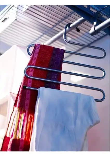 Helen'in 5 Katlı Metal Pantolon ve Aksesuar Askısı ile Dolaplarınızı Düzenleyin