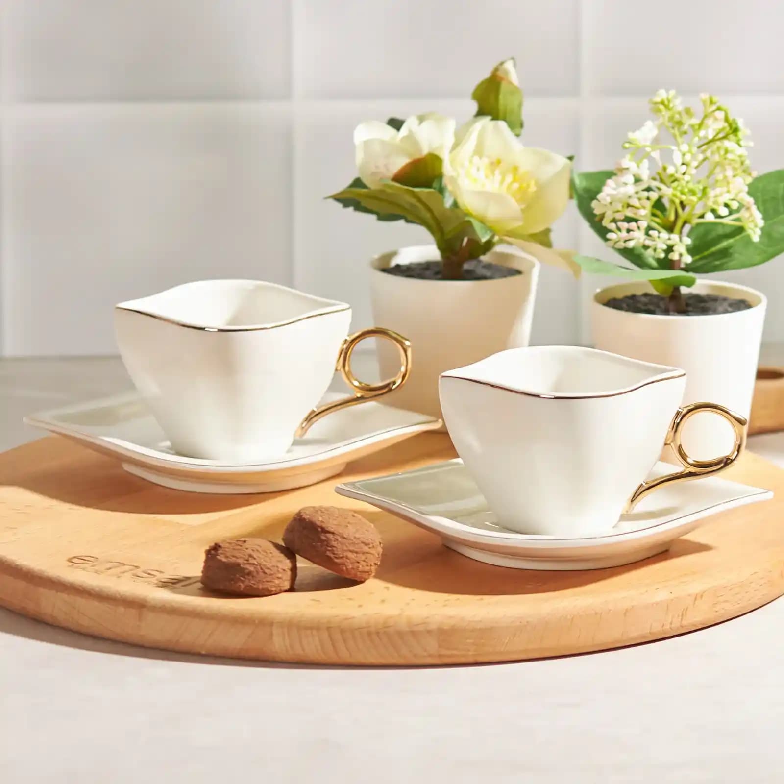 Karaca Sonsuz Aşk Fincan Seti ile Dekorasyonda Sevgi ve Estetiğin Buluşması